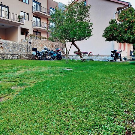 Apartman Dolcerosa Κότορ Εξωτερικό φωτογραφία