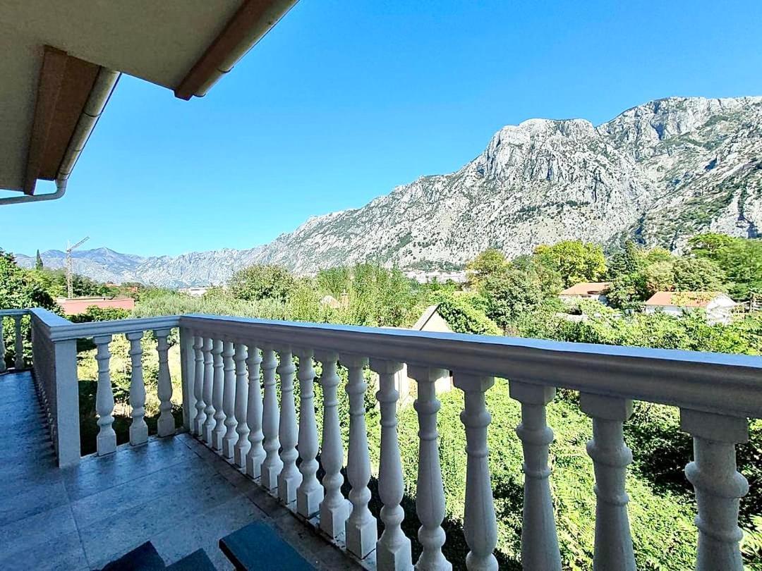Apartman Dolcerosa Κότορ Εξωτερικό φωτογραφία