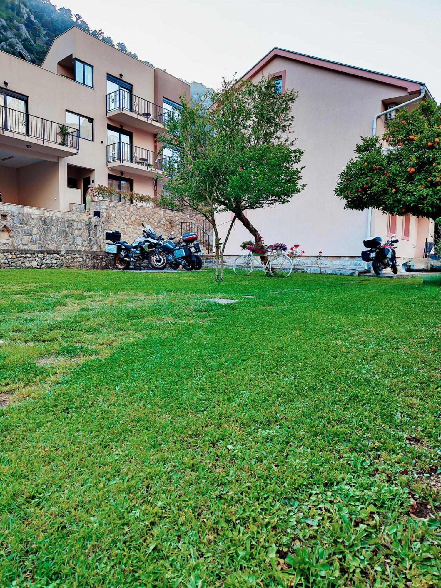 Apartman Dolcerosa Κότορ Εξωτερικό φωτογραφία